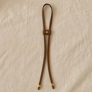 ACCESORIOS EN CUERO VEGANO